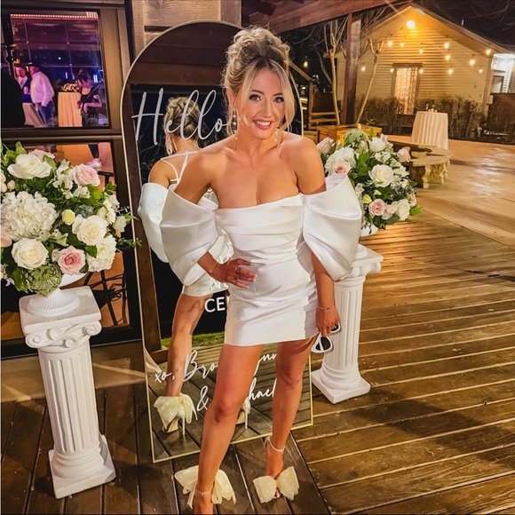 Solace London Elina Dress Ivory - Picture 3 of 9